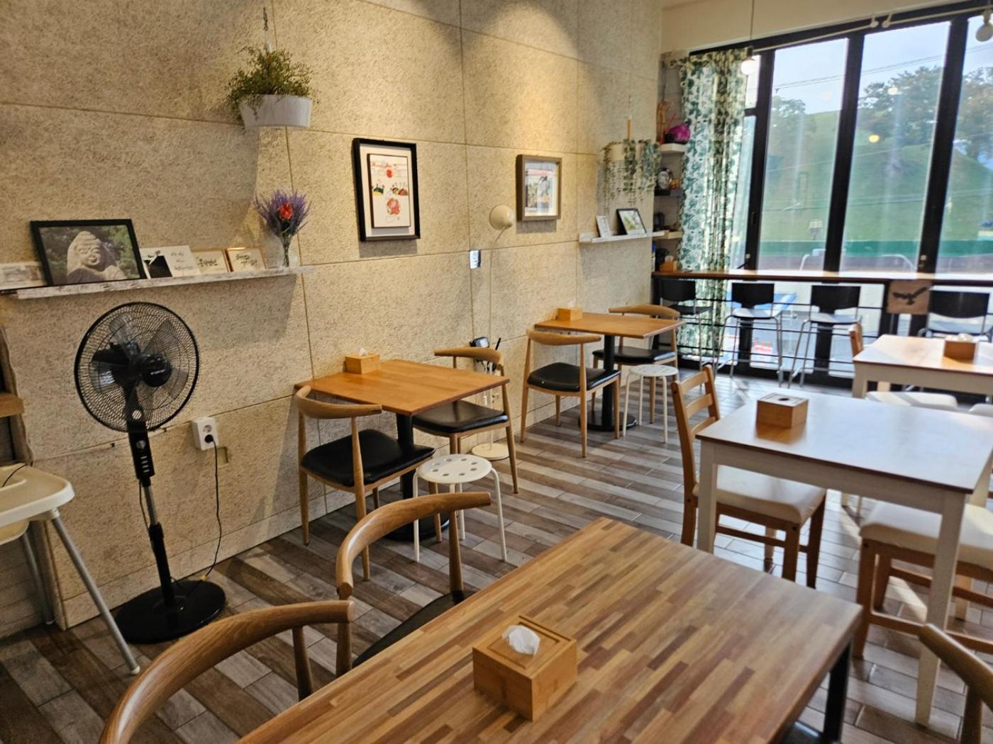 Gyeongju Bonghwangmansion Hostel Buitenkant foto
