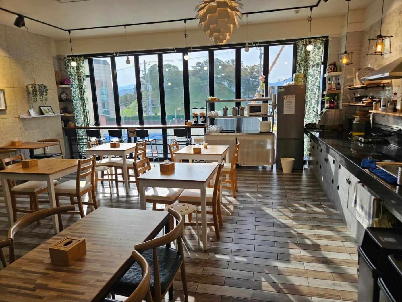 Gyeongju Bonghwangmansion Hostel Buitenkant foto