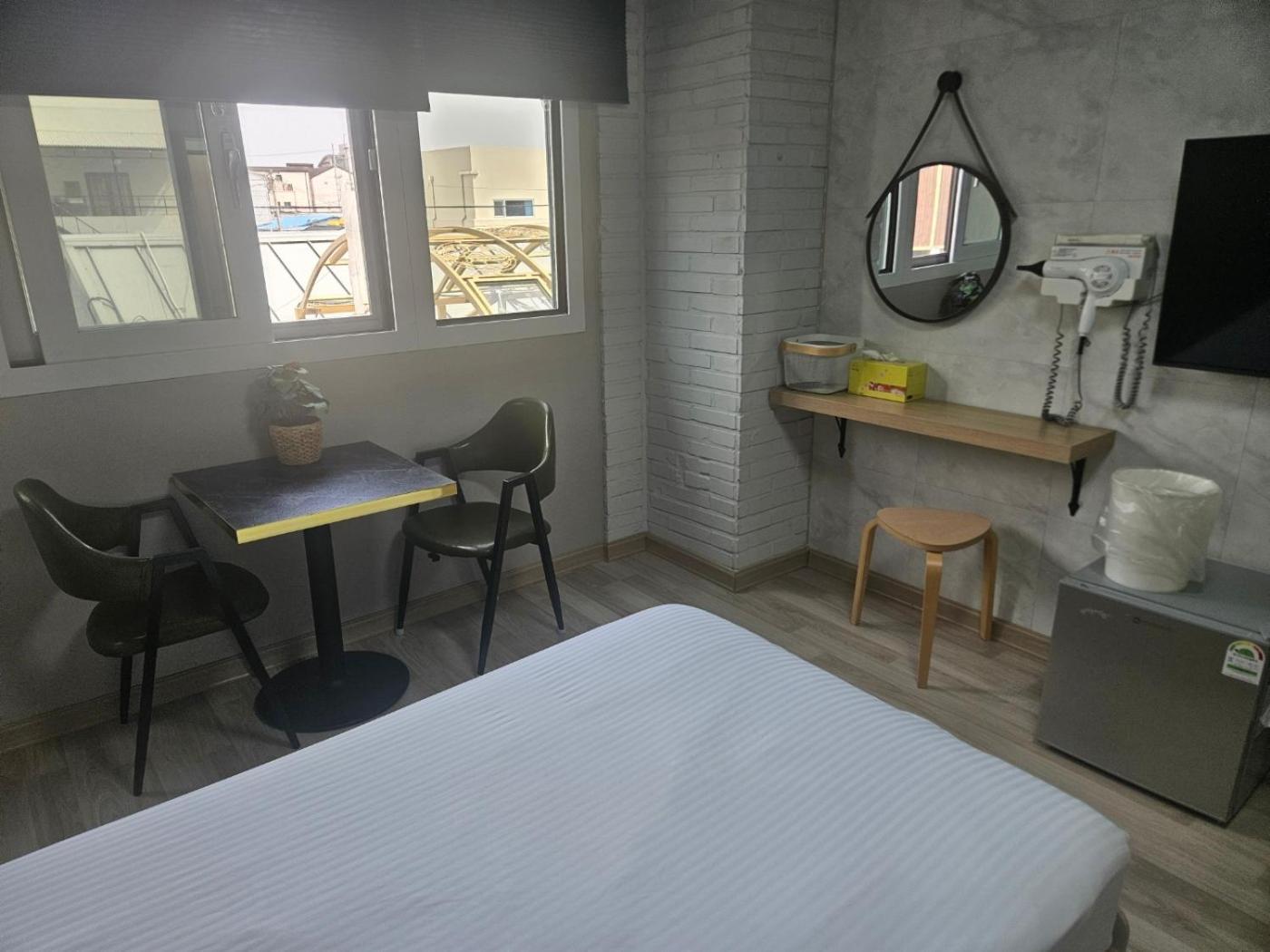 Gyeongju Bonghwangmansion Hostel Buitenkant foto