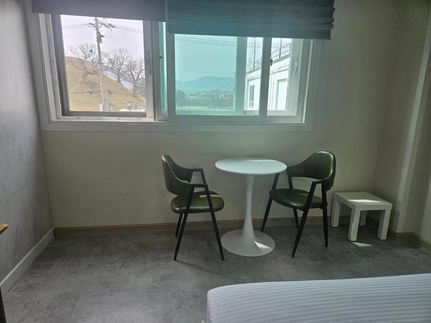 Gyeongju Bonghwangmansion Hostel Buitenkant foto
