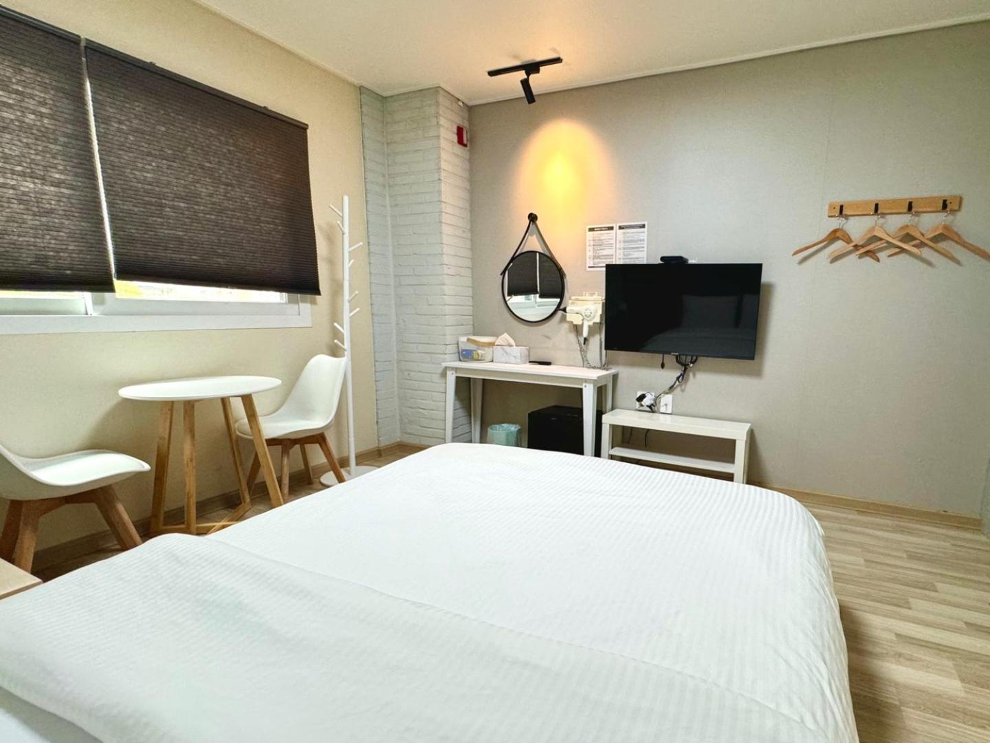 Gyeongju Bonghwangmansion Hostel Buitenkant foto