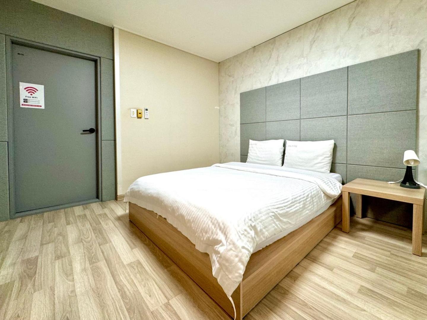 Gyeongju Bonghwangmansion Hostel Buitenkant foto
